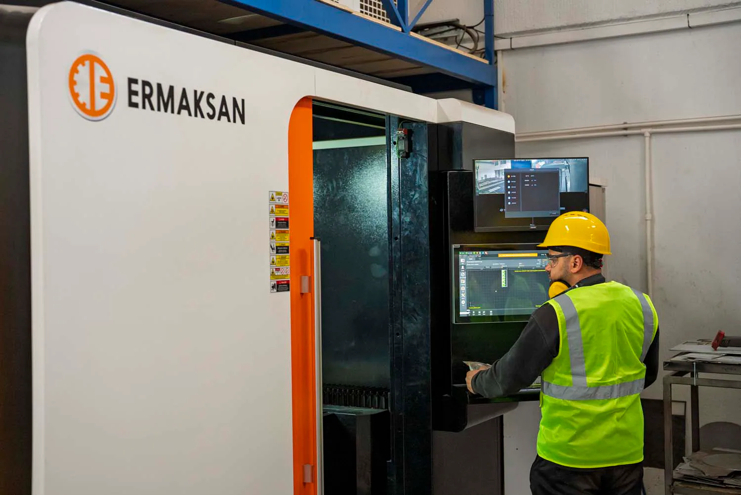 Ermaksan fiber lazer kesim makinesi